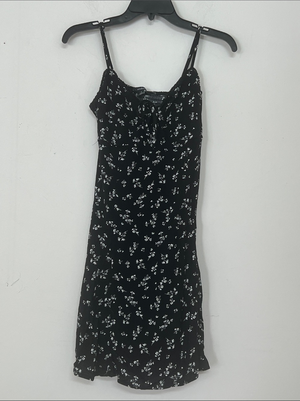 Ambiance slinky Black Mini Sun Dress White Floral Soaghetti Strap women size S
